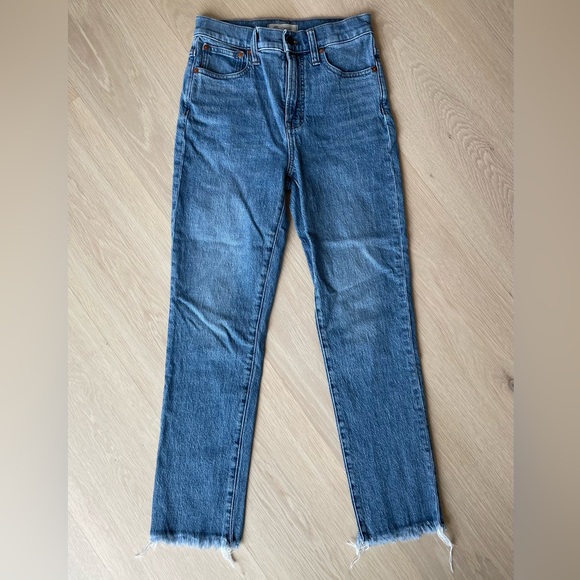 Madewell The Perfect Vintage Jean in Size 26 - Picture 4 of 8